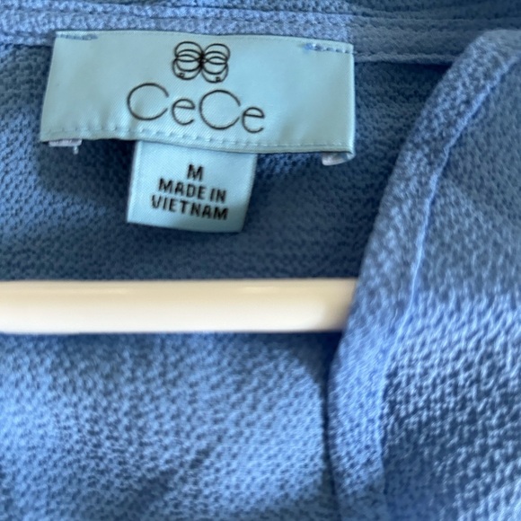 Cece blouse size M, NWT - Picture 2 of 7